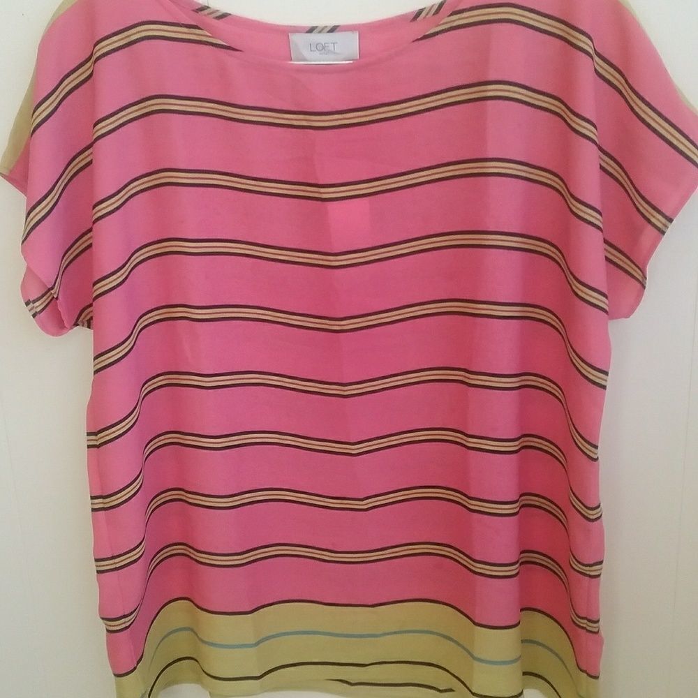 NEW WITH‎ TAGS LOFT OUTLET STRIPED TOP. SIZE XS